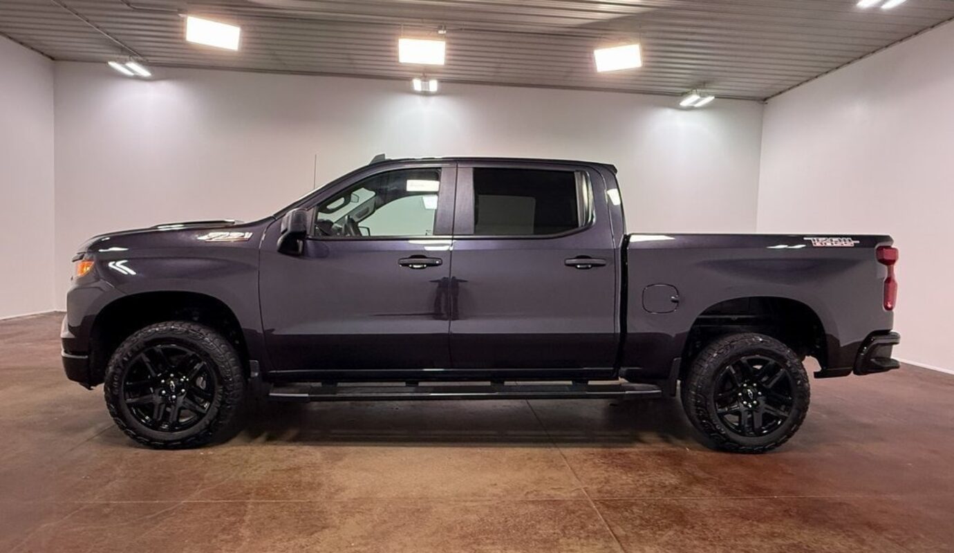 2020 Chevrolet Silverado 1500 Custom Trail Boss