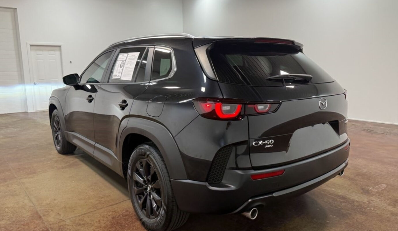 2023 Mazda CX-50 2.5 S Preferred Plus Package