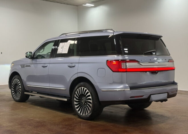 2020 Lincoln Navigator Black Label