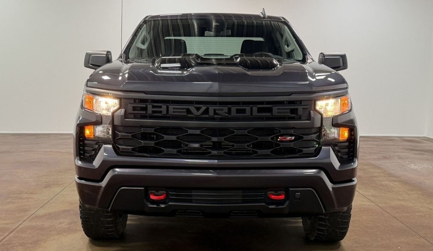 2020 Chevrolet Silverado 1500 Custom Trail Boss