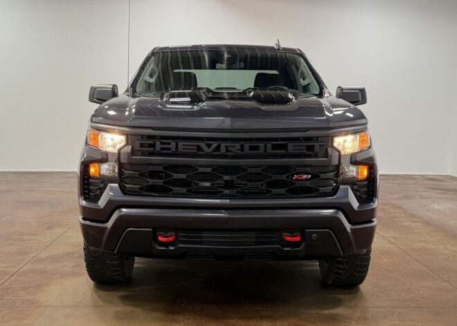 2020 Chevrolet Silverado 1500 Custom Trail Boss