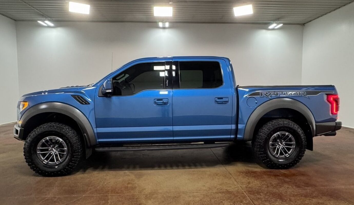2020 Ford F-150 Raptor
