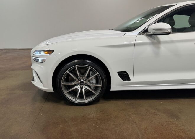 2025 Genesis G70 2.5T