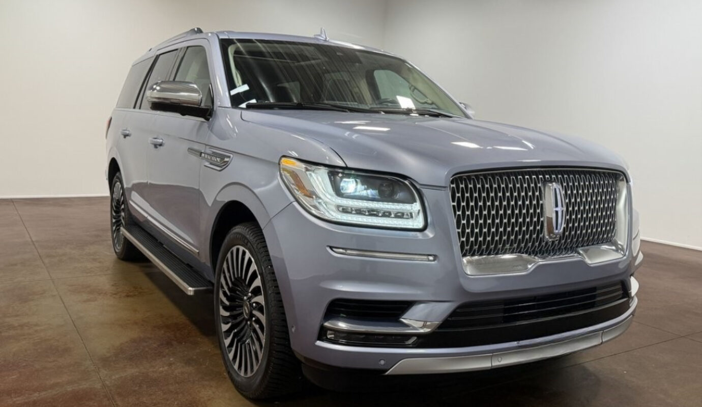 2020 Lincoln Navigator Black Label
