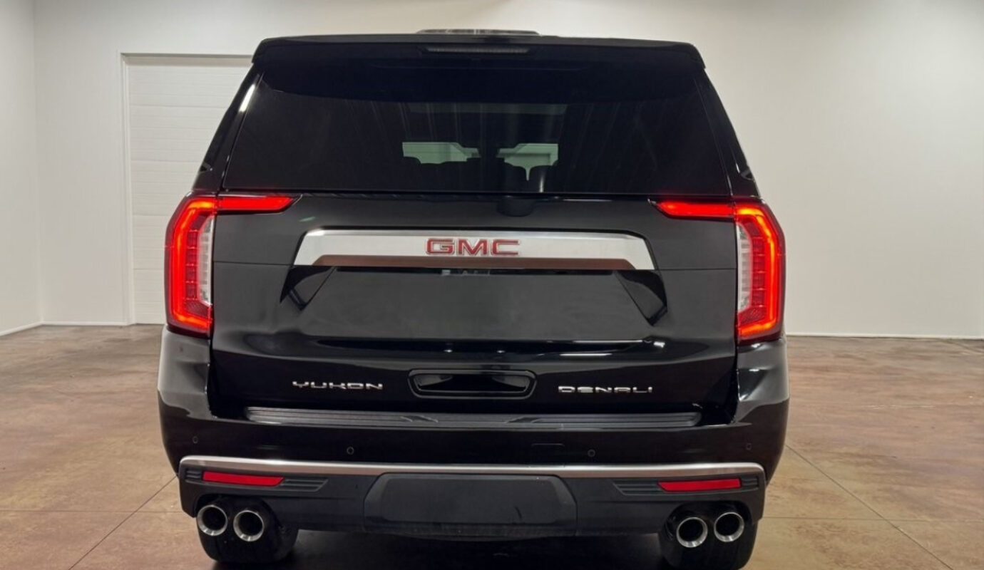 2022 GMC Yukon Denali