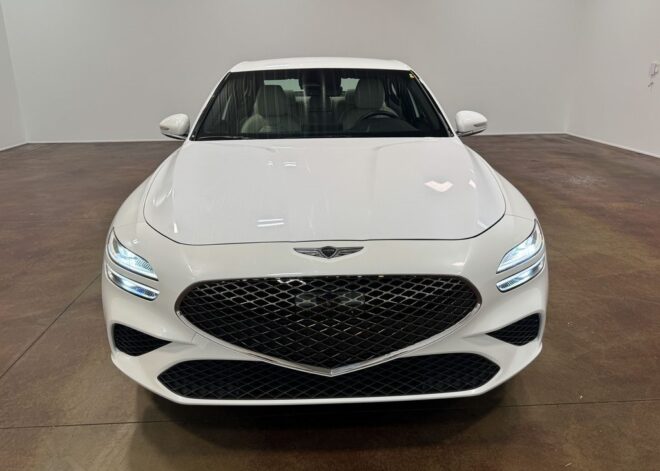 2025 Genesis G70 2.5T
