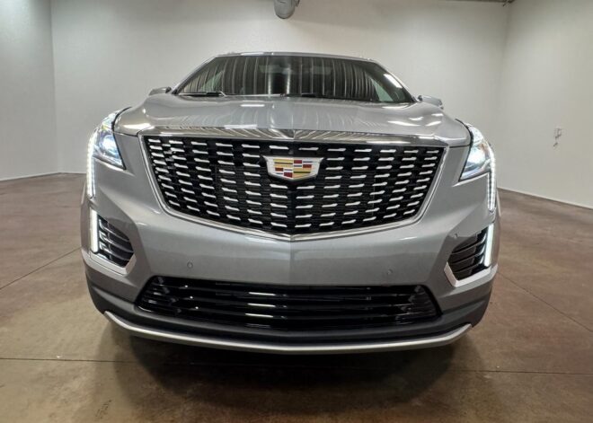 2025 Cadillac XT5 Premium Luxury