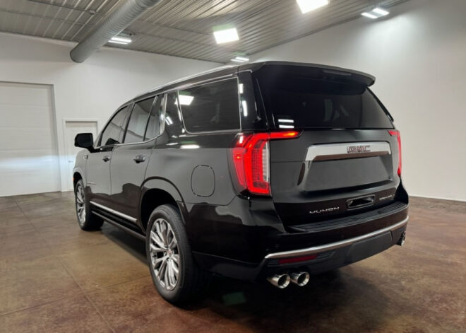 2022 GMC Yukon Denali