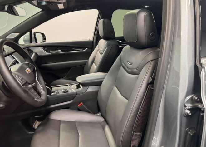 2025 Cadillac XT5 Premium Luxury