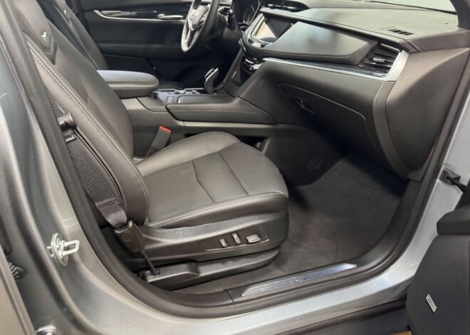 2025 Cadillac XT5 Premium Luxury
