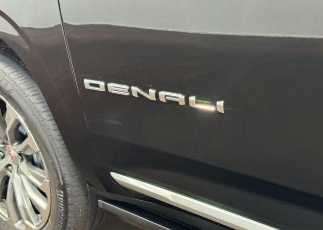 2022 GMC Yukon Denali