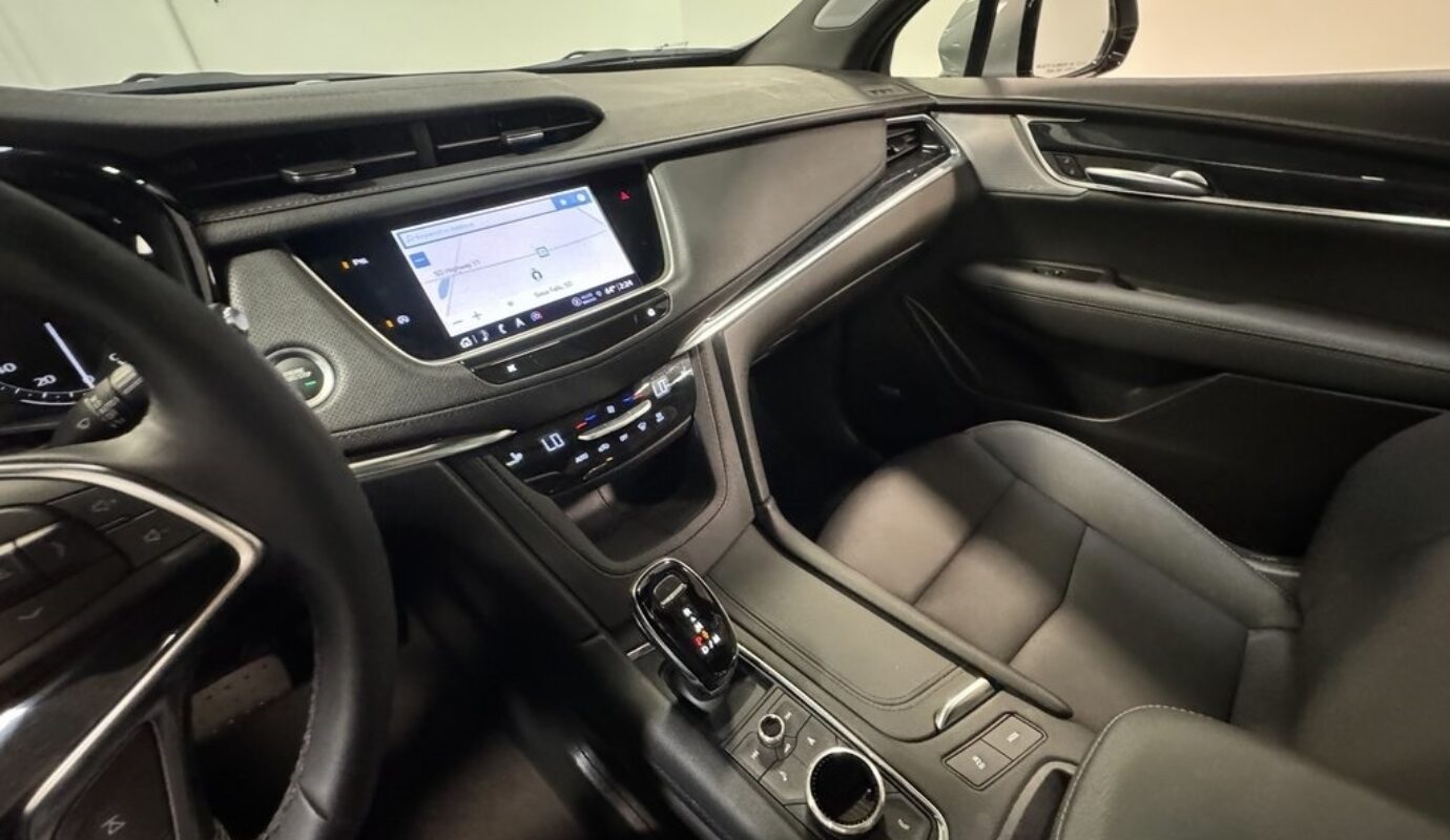 2025 Cadillac XT5 Premium Luxury