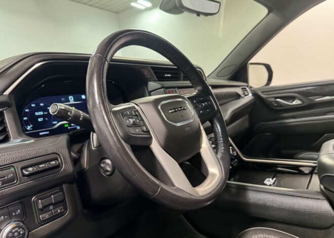 2022 GMC Yukon Denali