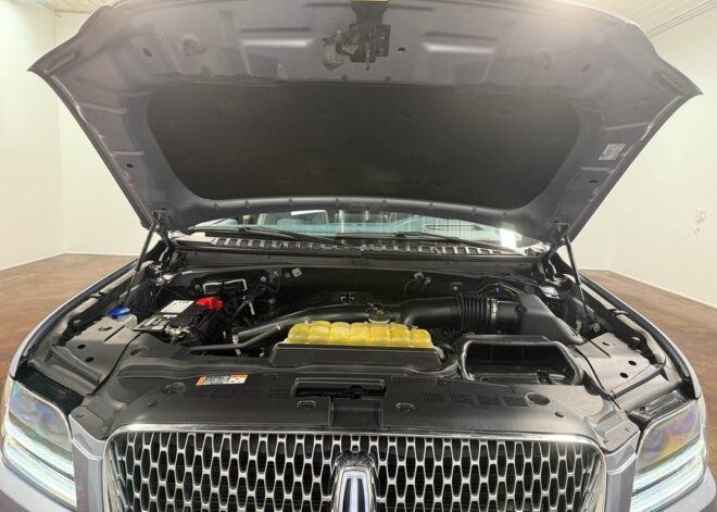 2020 Lincoln Navigator Black Label