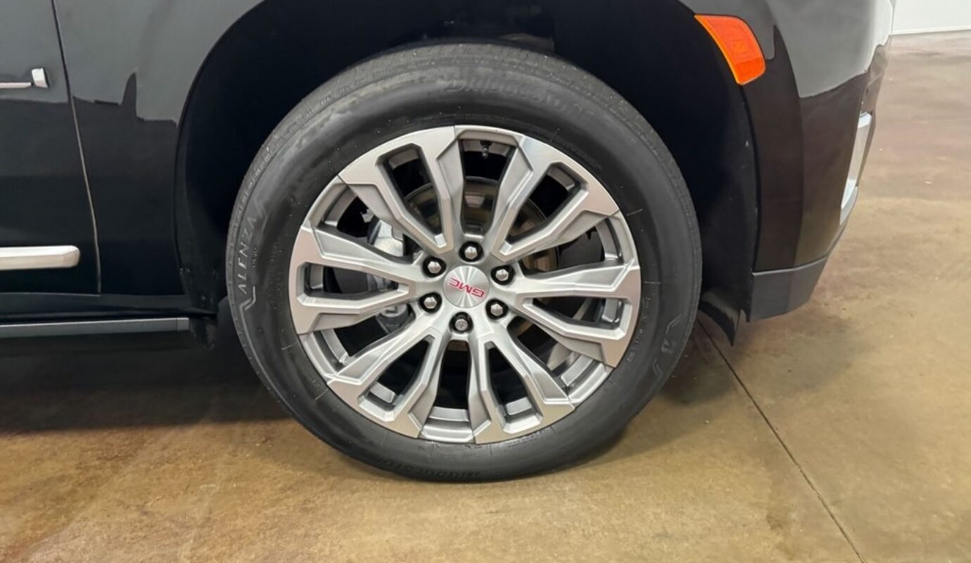 2022 GMC Yukon Denali