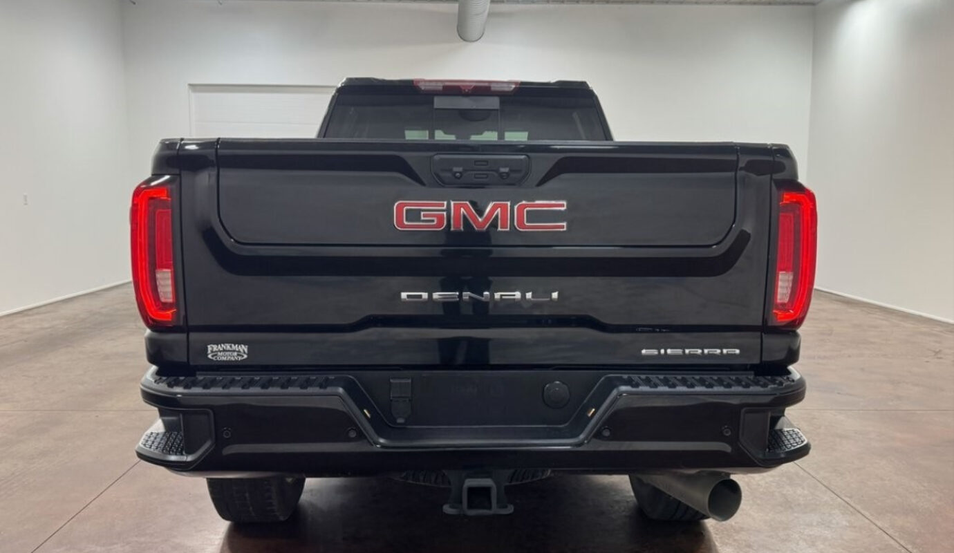 2022 GMC Sierra 2500HD Denali