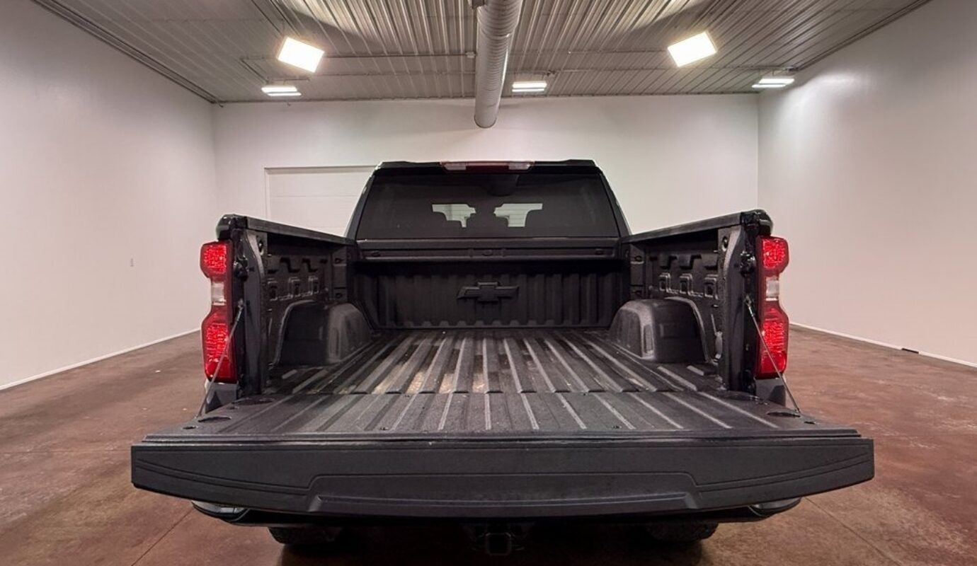 2020 Chevrolet Silverado 1500 Custom Trail Boss